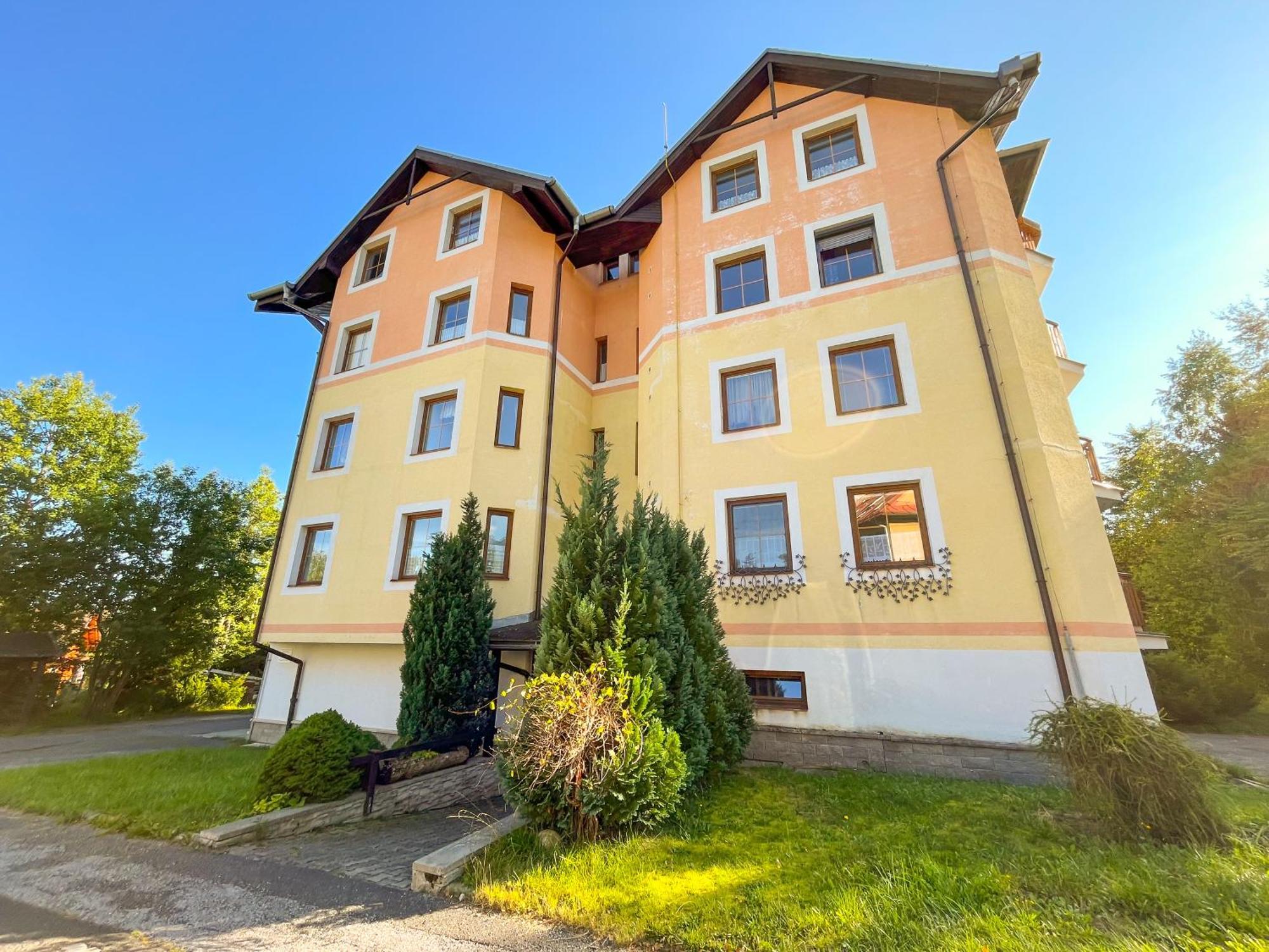 Slnecny 2-Izbovy Apartman Pod Lesom, Dolny Smokovec Високе-Татри Экстерьер фото